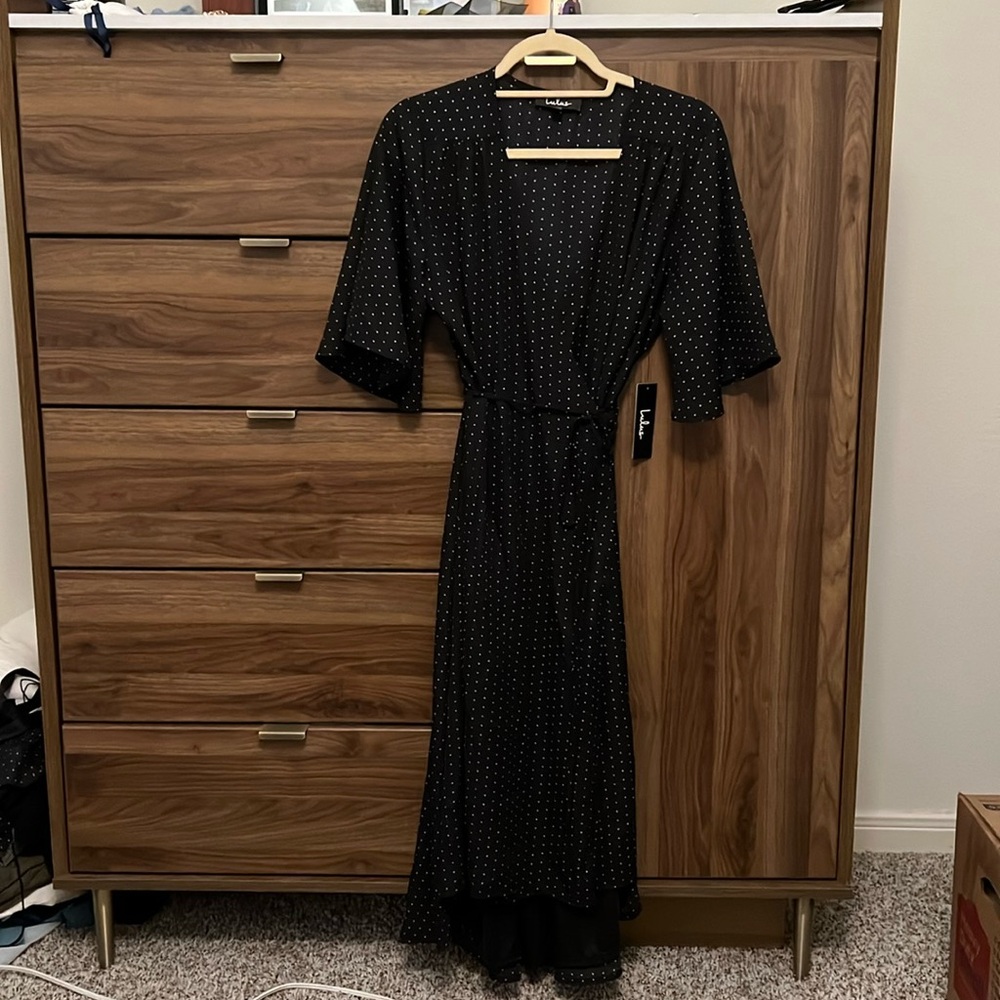 Lulu’s black polka dot wrap dress